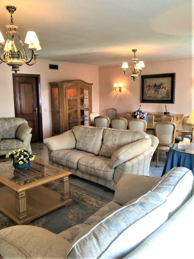 Riyadh House Marbella Apartment Luaran gambar